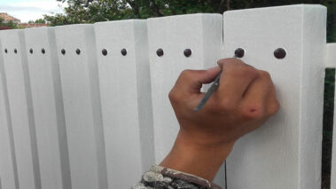 entretien portail bois La salvetat Saint Gilles 31