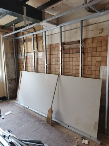 pose plaque de placo saint lys 31470